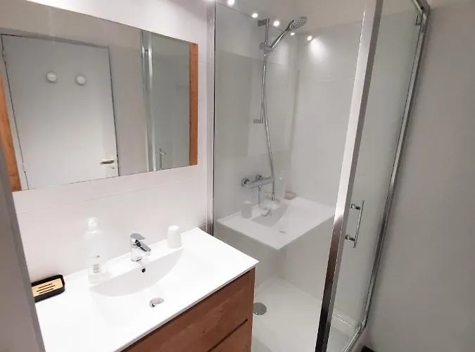 아파트 La Marina Avec Parking Et Acces Piscine