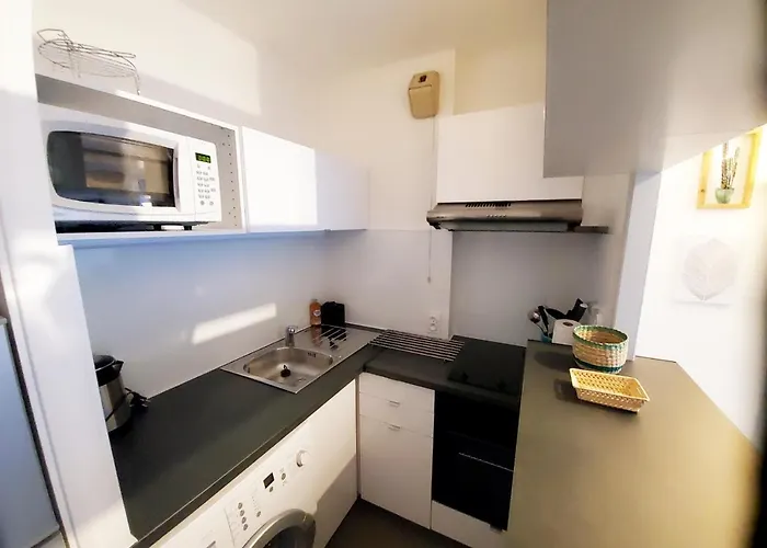 La Marina Avec Parking Et Acces Piscine 아파트 *